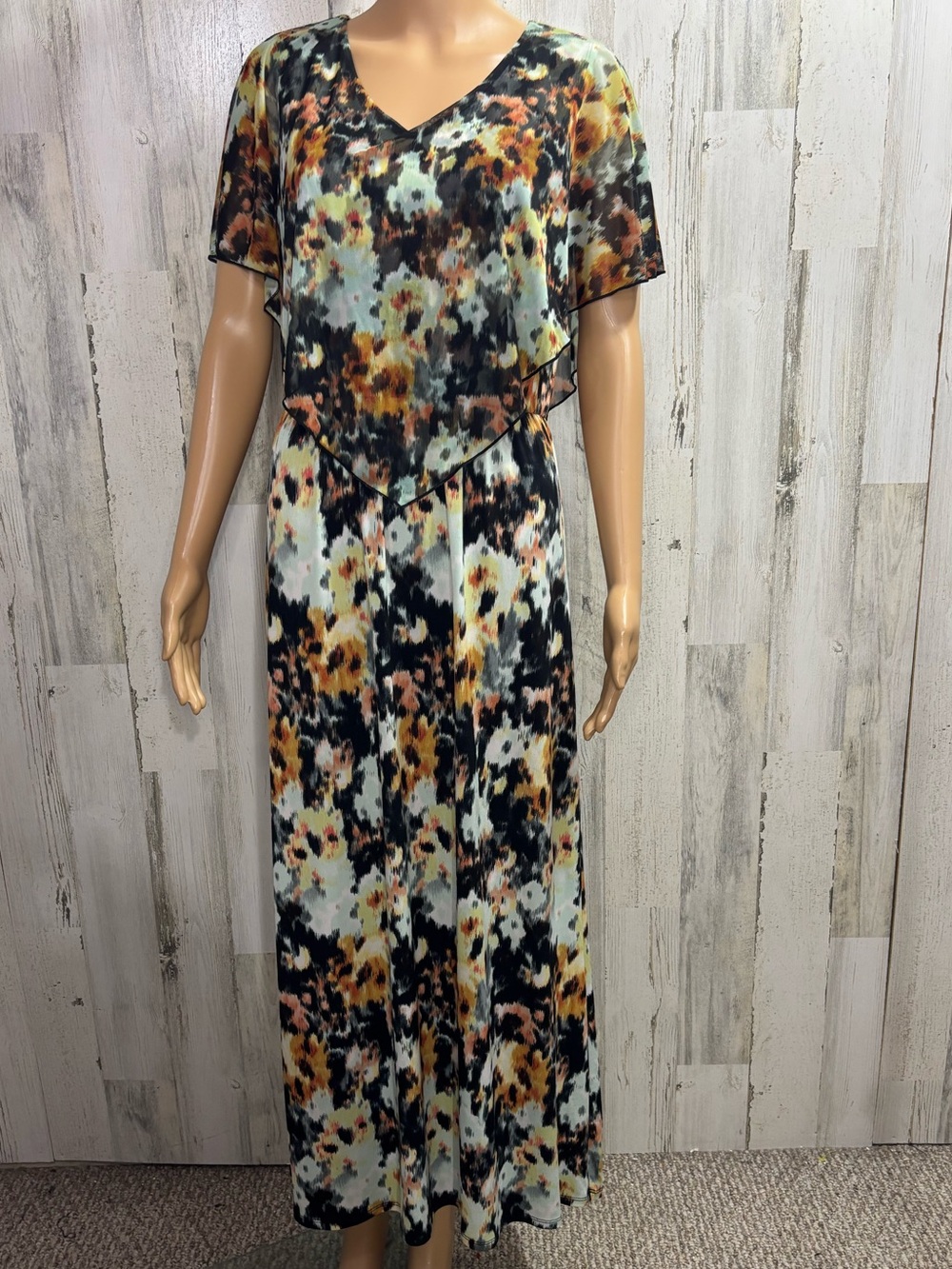 Elie McCarthy Dark Floral V-Neck Popover Boho Maxi Dress